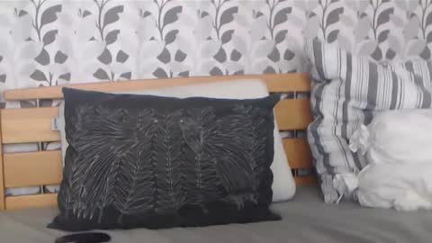 kelywild20 online show from 11-30-25, 08:40