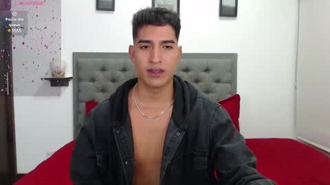 Snapshot of ken_blaker chatting on 12-30-24, 11:38 ken_blaker online show from 12-30-24, 11:38