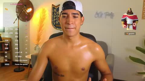 Snapshot of ken_blaker chatting on 09-24-25, 02:53 ken_blaker online show from 09-24-25, 02:53