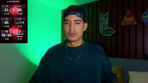 Snapshot of ken_blaker chatting on 10-30-25, 09:11 ken_blaker online show from 10-30-25, 09:11