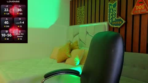 Snapshot of ken_blaker chatting on 11-08-25, 06:40 ken_blaker online show from 11-08-25, 06:40