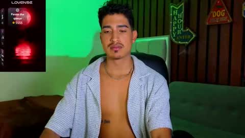 Snapshot of ken_blaker chatting on 11-11-25, 06:41 ken_blaker online show from 11-11-25, 06:41