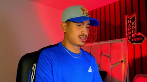 Snapshot of ken_blaker chatting on 12-01-25, 10:59 ken_blaker online show from 12-01-25, 10:59