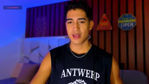 Snapshot of ken_blaker chatting on 12-16-25, 04:12 ken_blaker online show from 12-16-25, 04:12