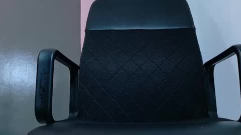 Snapshot of ken_boy_ chatting on 10-25-25, 11:40 online show from 10-25-25, 11:40