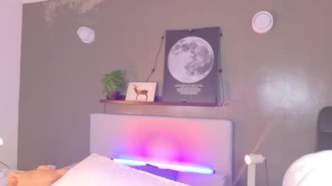 Snapshot of ken_boy_ chatting on 11-04-25, 11:31 online show from 11-04-25, 11:31