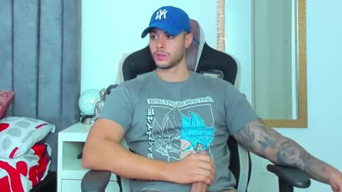 Snapshot of ken_mailik chatting on 10-04-25, 11:03 ken_mailik online show from 10-04-25, 11:03