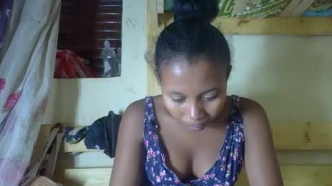 Snapshot of kenchy93 chatting on 09-27-25, 05:56 Kenchy online show from 09-27-25, 05:56