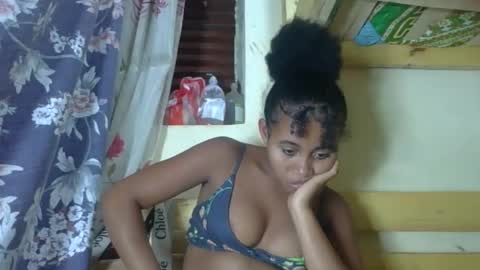 Snapshot of kenchy93 chatting on 09-27-25, 06:35 Kenchy online show from 09-27-25, 06:35
