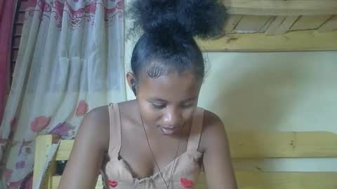 Kenchy online show from 10-20-25, 07:42