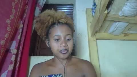 Kenchy online show from 11-22-25, 06:07