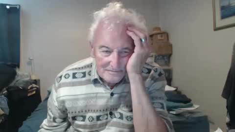 Snapshot of kencollingwood chatting on 02-24-25, 05:54 Ken online show from 02-24-25, 05:54