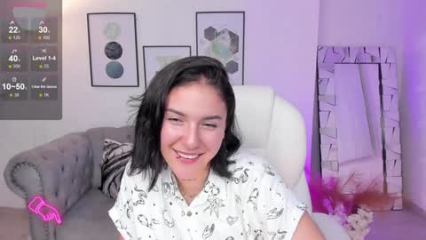 Kendall Jenner online show from 01-11-25, 04:38