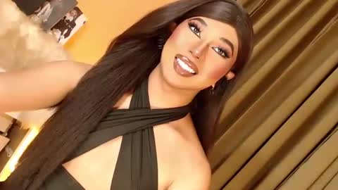 Snapshot of kendalair chatting on 10-18-25, 06:08 Ebony online show from 10-18-25, 06:08