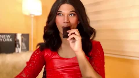 Snapshot of kendalair chatting on 11-24-25, 06:40 Ebony online show from 11-24-25, 06:40