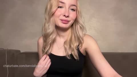 Kendall online show from 01-10-26, 08:21