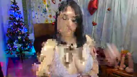 Snapshot of kendallwrist chatting on 12-14-25, 03:50 Fernanda online show from 12-14-25, 03:50