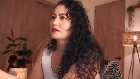 Snapshot of kendally_ chatting on 11-29-25, 12:19 kendally_ online show from 11-29-25, 12:19