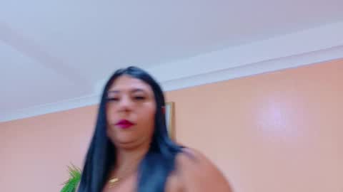 Snapshot of kendalmilleer chatting on 01-08-26, 09:00 online show from 01-08-26, 09:00