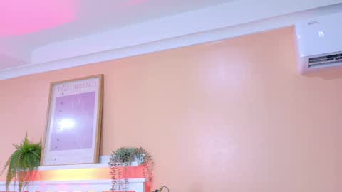 Snapshot of kendalmilleer chatting on 04-14-26, 09:04 online show from 04-14-26, 09:04