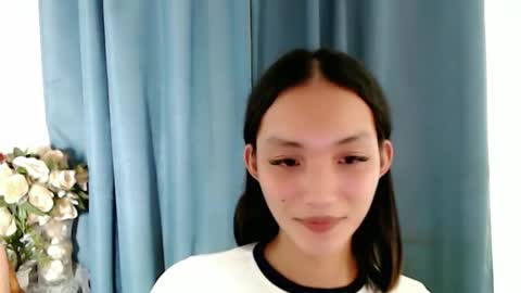 KENDAL online show from 11-17-25, 06:35