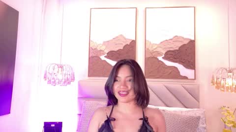 Snapshot of kendalsexy_ chatting on 11-19-25, 02:44 Kendal online show from 11-19-25, 02:44