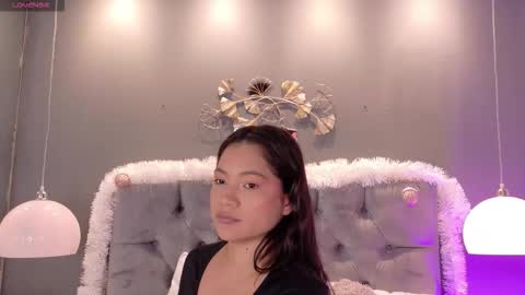 Snapshot of kendalsexy_ chatting on 12-15-25, 01:43 Kendal online show from 12-15-25, 01:43