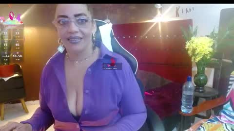 kendra_lust_69 online show from 10-05-25, 09:24