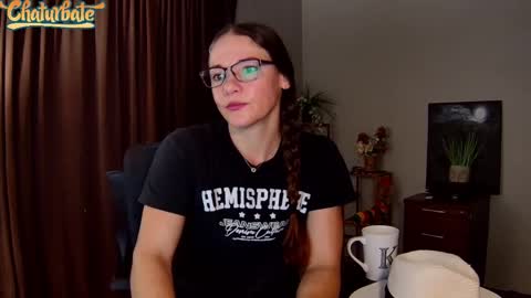 Kendra online show from 01-18-26, 03:21