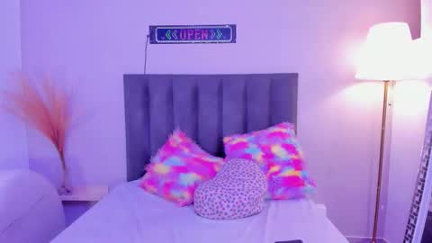 kendrachavez_ online show from 02-02-26, 10:30