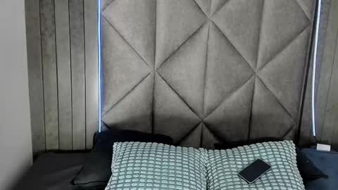 Snapshot of kendracollins_ chatting on 09-27-25, 07:19 Kendra online show from 09-27-25, 07:19
