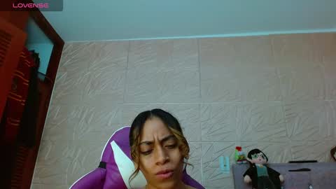 KENDRAPOTTER online show from 11-17-25, 02:01