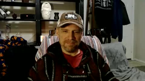 Snapshot of kenkuddles chatting on 01-20-25, 05:48 Ken Kuddles online show from 01-20-25, 05:48