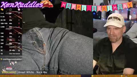 Snapshot of kenkuddles chatting on 11-30-25, 12:47 Ken Kuddles online show from 11-30-25, 12:47