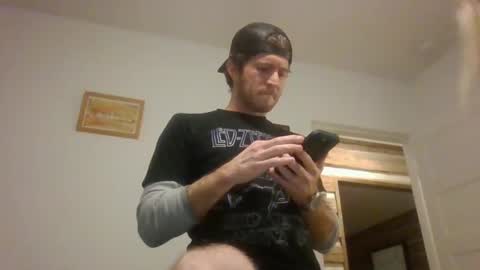 Snapshot of kensdicksbarbie chatting on 12-28-24, 10:03 kensdicksbarbie online show from 12-28-24, 10:03