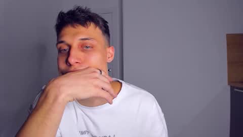 Peter     online show from 10-26-25, 07:09