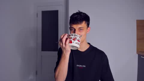 Peter     online show from 11-25-25, 09:26