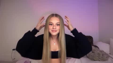 kenziesmithh online show from 10-02-25, 07:04
