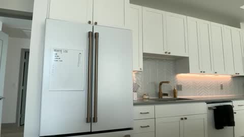 kenziesmithh online show from 02-28-26, 08:10