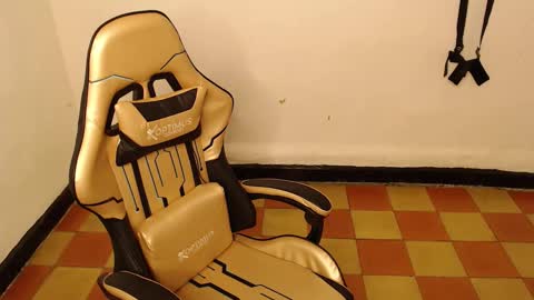 Snapshot of kerani__ chatting on 10-09-25, 11:08 DANIELA online show from 10-09-25, 11:08