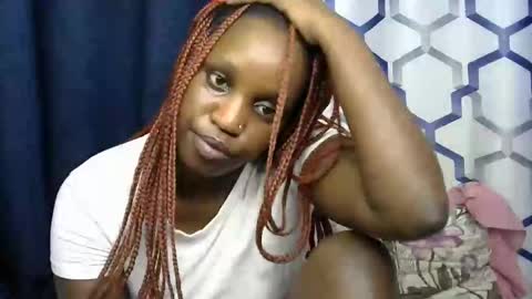 Snapshot of kering_lovly chatting on 10-25-25, 08:25 kering_lovly online show from 10-25-25, 08:25