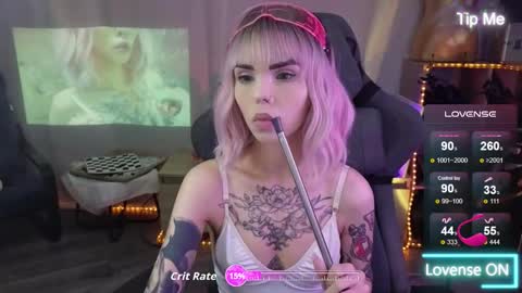 Snapshot of kerry_kirk chatting on 11-17-25, 07:08 Kerry online show from 11-17-25, 07:08