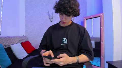 Kev online show from 02-08-25, 07:59
