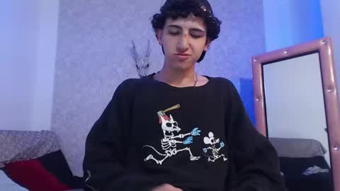 Kev online show from 02-17-25, 04:37