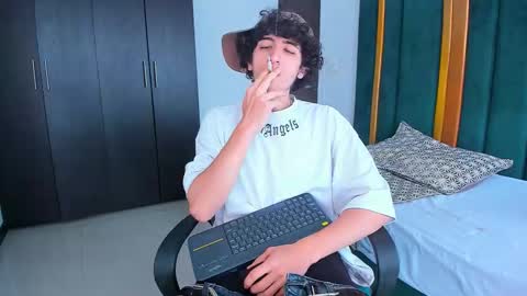 Kev online show from 09-14-25, 05:34