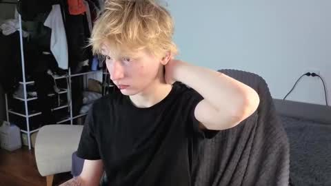 Kessy online show from 10-22-25, 11:15