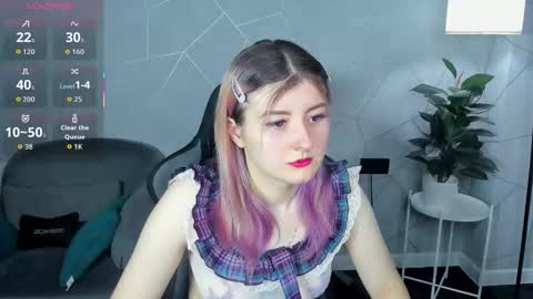 Snapshot of keta_haa chatting on 12-17-25, 01:00 Keta online show from 12-17-25, 01:00