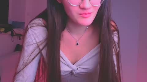 Ketrin online show from 12-19-24, 04:34