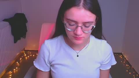 Ketrin online show from 12-19-24, 10:32