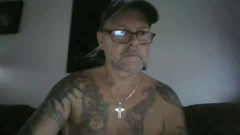 Snapshot of kevanno15143 chatting on 10-19-25, 08:42 kevanno15143 online show from 10-19-25, 08:42